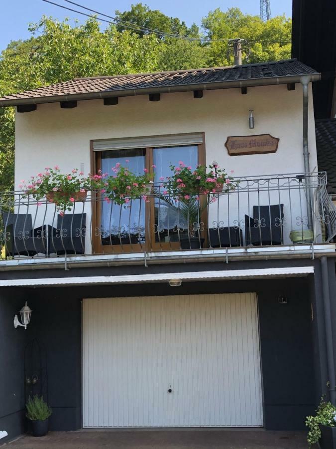 Haus Monika In Saarholzbach Διαμέρισμα Mettlach Εξωτερικό φωτογραφία